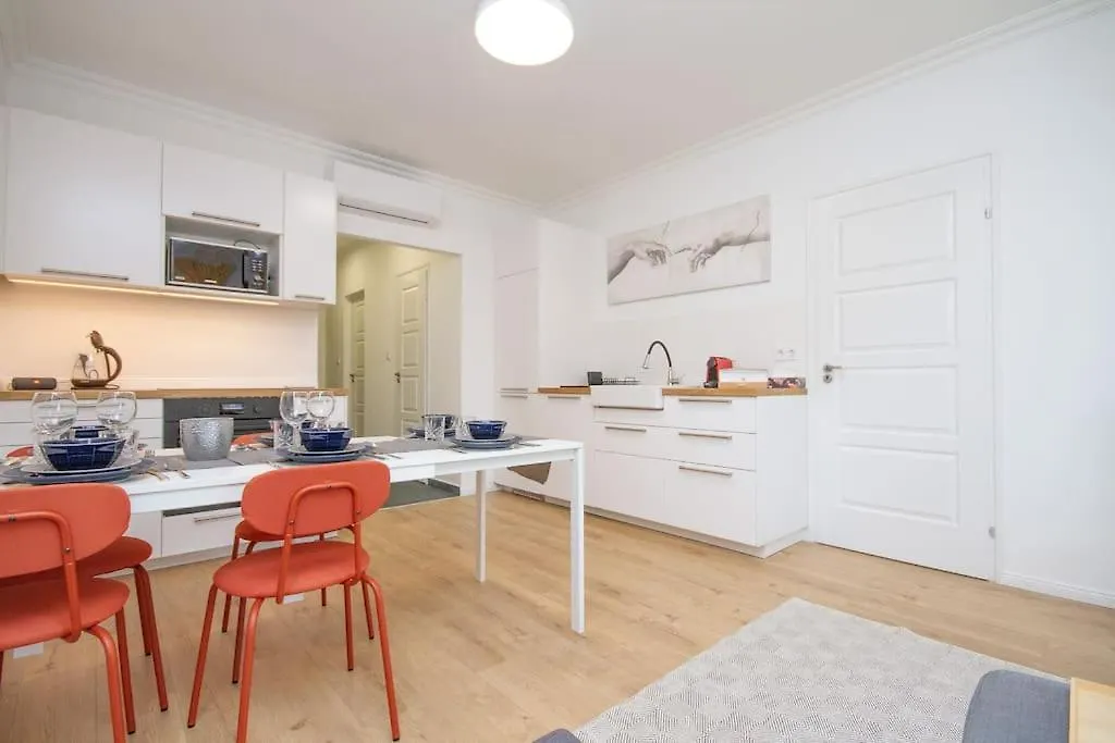 Marvany Deluxe Apartman On The Elit Buda Side By Newave Apartments Budapest Hungary