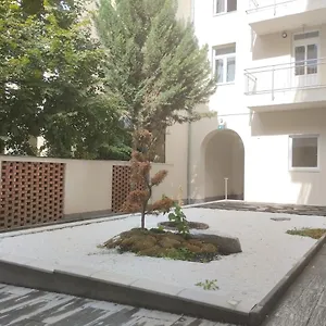 Krisztina 21 Budapest