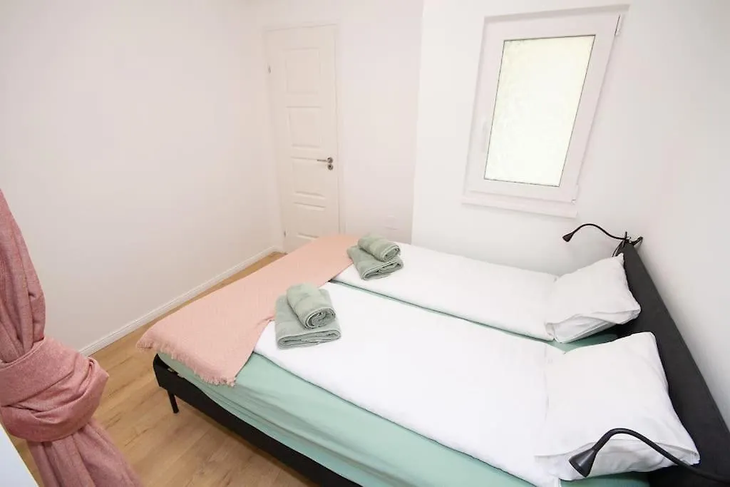 Marvany Deluxe Apartman On The Elit Buda Side By Newave Apartments Budapest 0*,  Hungary